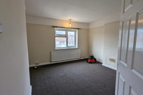 2 bedroom end of terrace house to rent - Bristol Road, 43, Luton LU3
