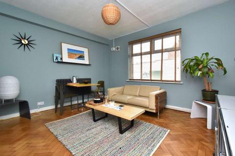 1 bedroom flat for sale, Forest Croft Forest Hill