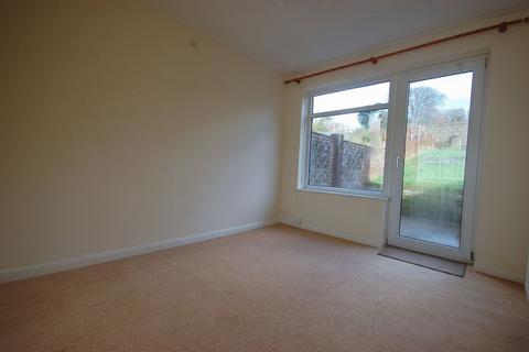 3 bedroom semi-detached house to rent, Castle Drive, Neath