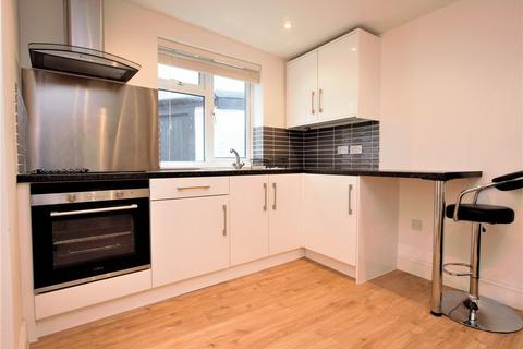 Studio to rent, Fortis Green, Finchley N2