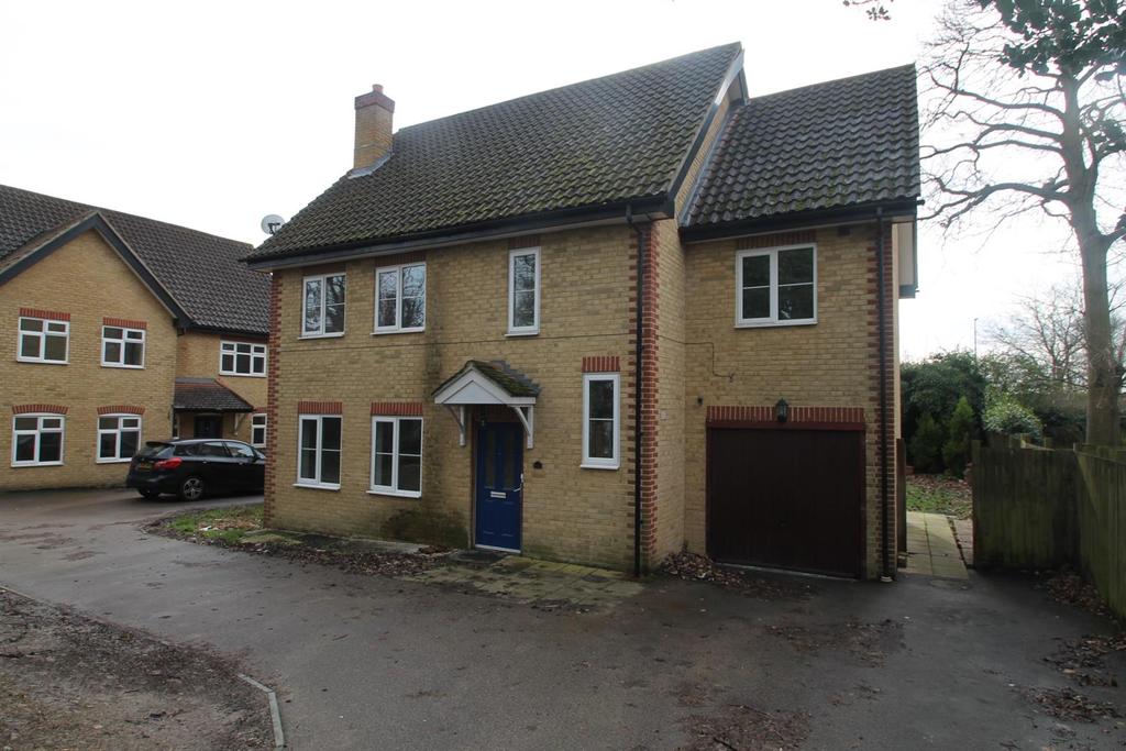 Heathfield Road, Penenden Heath, Maidstone 5 bed detached house for