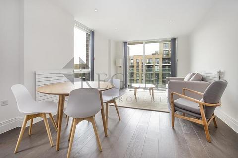 1 bedroom apartment to rent, Hamond Court, Queenshurst Square,  KT2