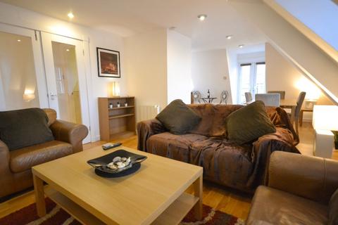 undefined, Drummond Street, Central, Edinburgh, EH8