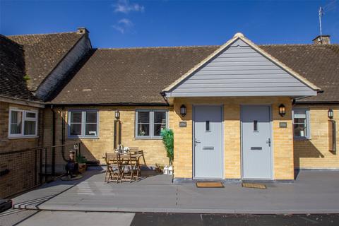 undefined, High Street, Witney, Oxfordshire, OX28