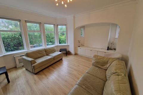 2 bedroom apartment to rent, Ashleigh Road, Leeds, West Yorkshire, LS16