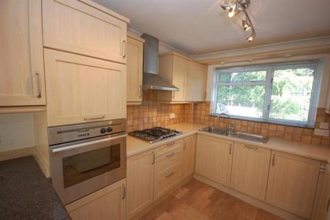 3 bedroom terraced house to rent - Otford Close, Bickley, BR1