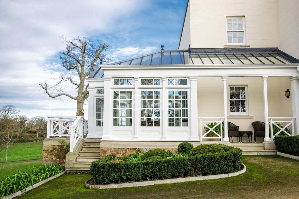 La Route De Vinchelez, St. Ouen, Jersey, JE3 5 bed character property