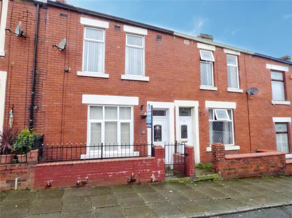 Earl Street, Clayton Le Moors, Accrington, Lancashire, BB5 3 bed