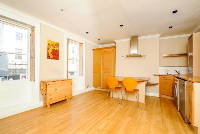 Kitchen/Dining Area