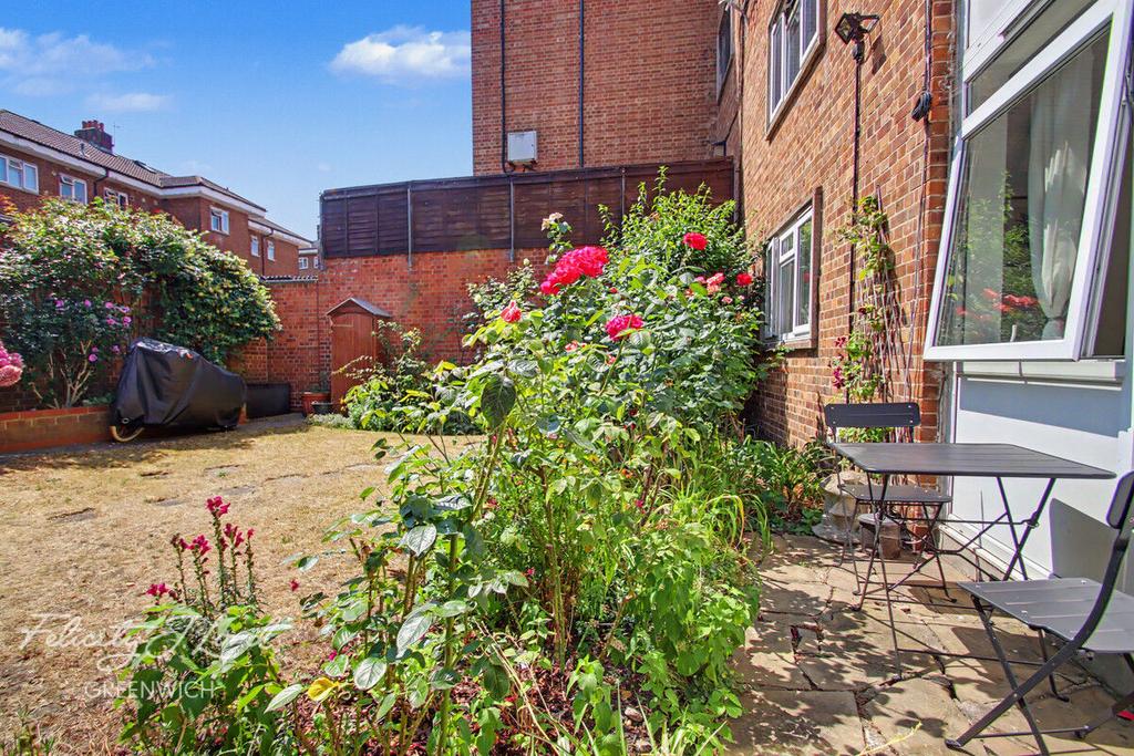 Apartment in London - View 5