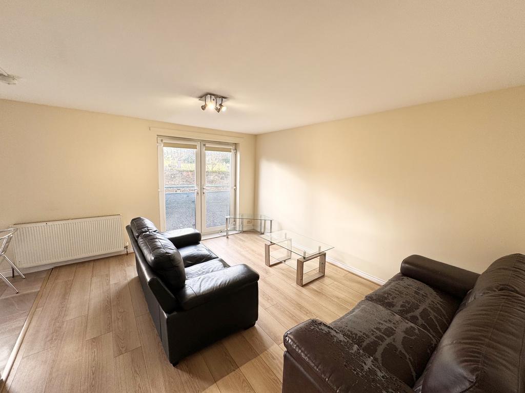 Lounge 1
