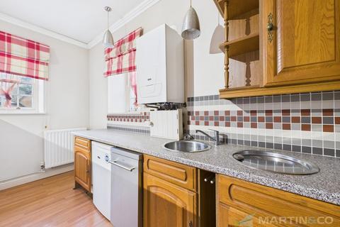 1 bedroom flat for sale, Truro