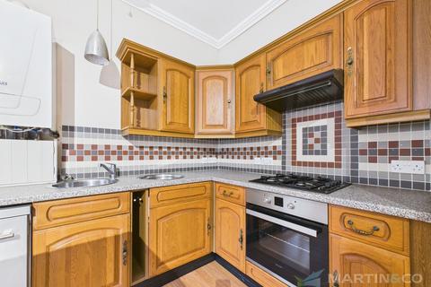 1 bedroom flat for sale, Truro