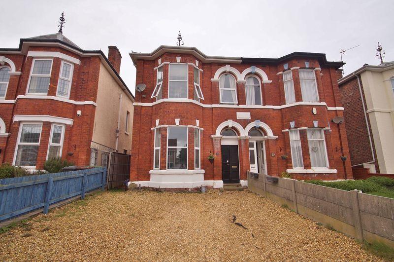 Windsor Road, Southport 4 bed semidetached house £210,000
