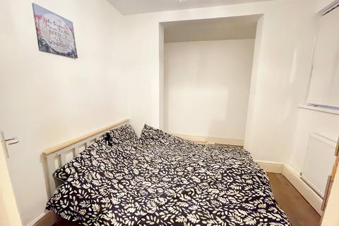 undefined, Flat1, 45 St Georges Road, Anlaby, Hull HU3