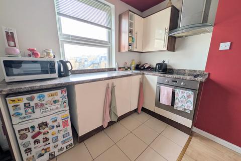 1 bedroom flat to rent, Salusbury Road, Cricklewood, London