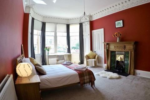5 bedroom flat to rent, Spottiswoode Street, Marchmont, Edinburgh, EH9