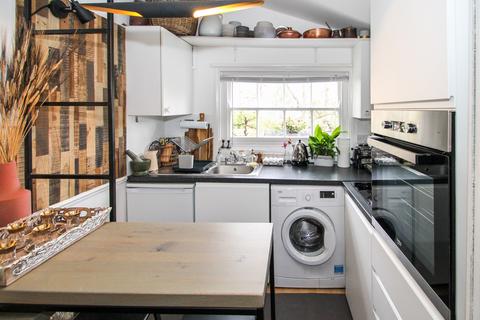 1 bedroom flat for sale, Caledonian Road,  Islington, N1