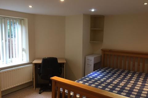 2 bedroom apartment to rent, Flat 7 34, Derby Road, Manchester, M14