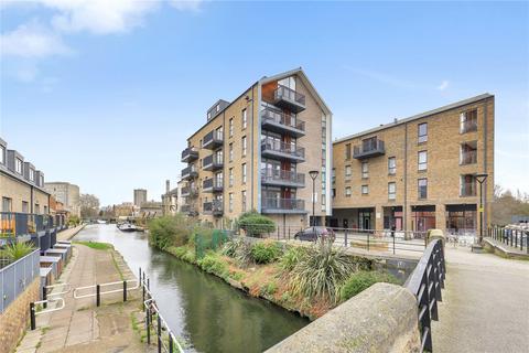 undefined, Stoneway Walk, E3