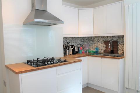 1 bedroom flat for sale, Ryefield Court, Northwood Hills HA6