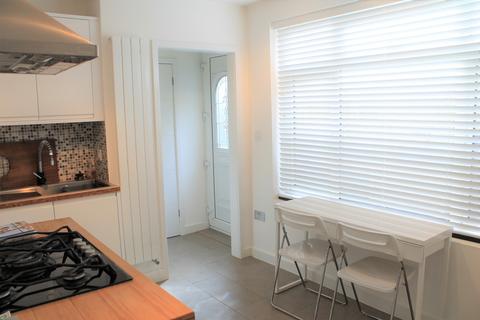 1 bedroom flat for sale, Ryefield Court, Northwood Hills HA6