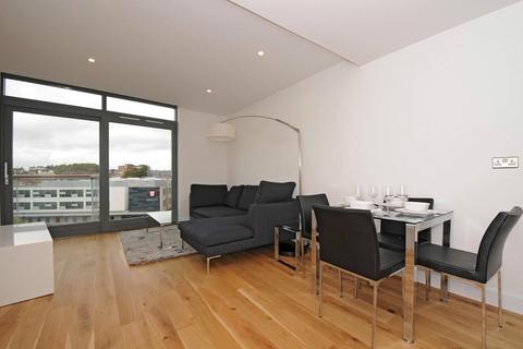 2 bedroom flat to rent, Packington Street, Islington, London