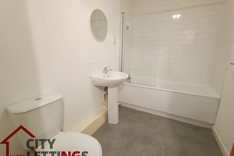 2 bedroom ground floor flat to rent, Derby Road, Canning Circus