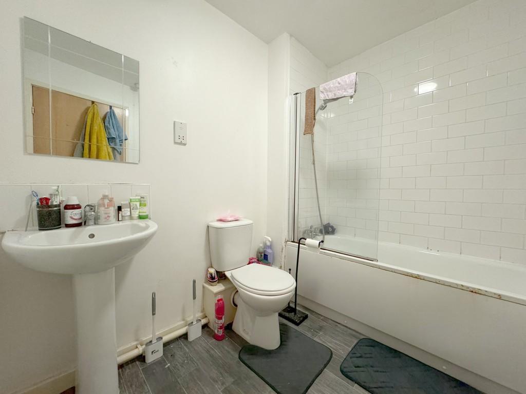 Bathroom 3