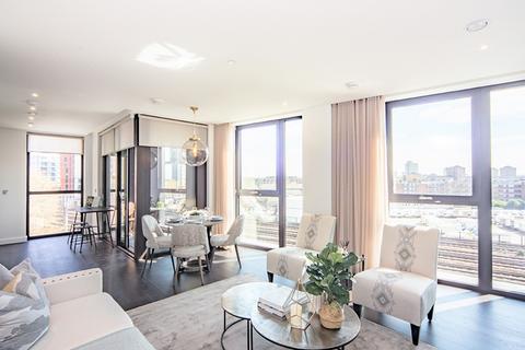 2 bedroom flat to rent, Thornes House SW11