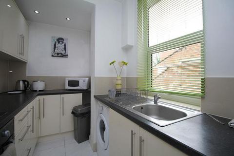 2 bedroom terraced house to rent, Edward Street, Loughborough, LE11