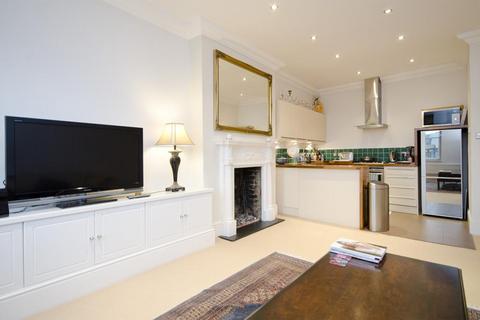 2 bedroom flat to rent, King Edwards Road, Victoria Park, London, E9