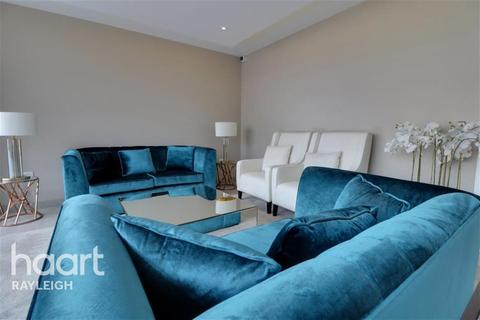 2 bedroom flat to rent - Beaumont Court, Southend
