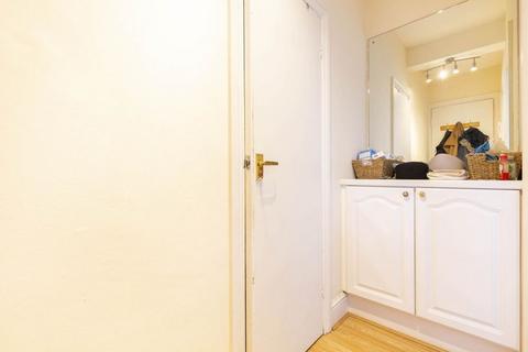 1 bedroom flat to rent, NW3