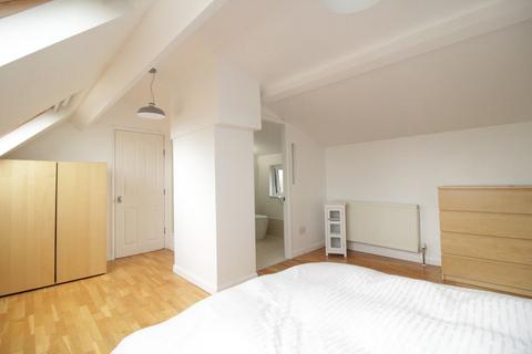 1 bedroom apartment to rent, Darley Avenue, Toton