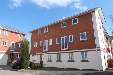 2 bedroom townhouse to rent, King Edmunds Square, Worcester