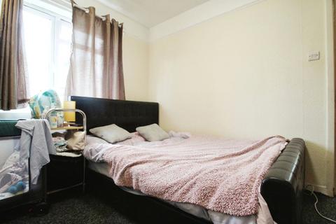 1 bedroom flat to rent, Addison Crescent, Iffley