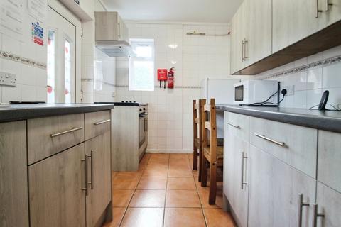 1 bedroom flat to rent, Addison Crescent, Iffley