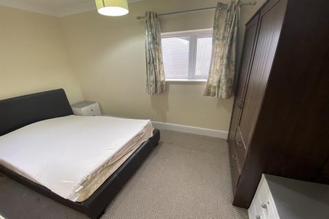 2 bedroom apartment to rent, Laburnum Grove, Beeston, NG9 1QN