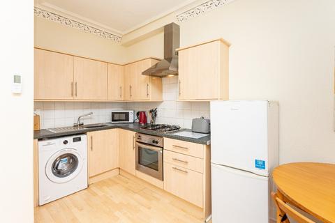 2 bedroom flat to rent, West Newington Place, Newington, Edinburgh, EH9