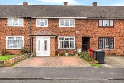 3 bedroom terraced house to rent, Ryvers Road,  Langley,  SL3