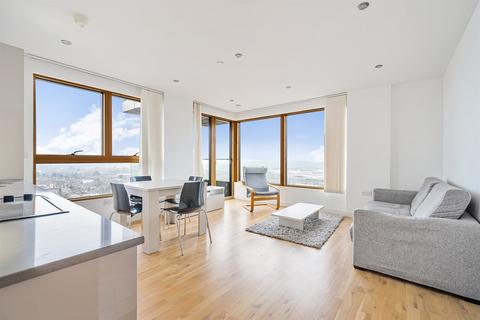 2 bedroom apartment to rent, Hewitt, 40 Alfred Street, Reading, RG1