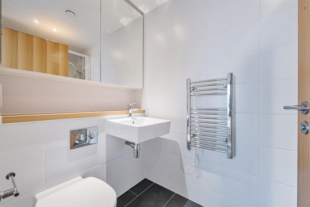 Ensuite