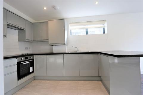 2 bedroom flat to rent, Carlingford Road, Harringay N15