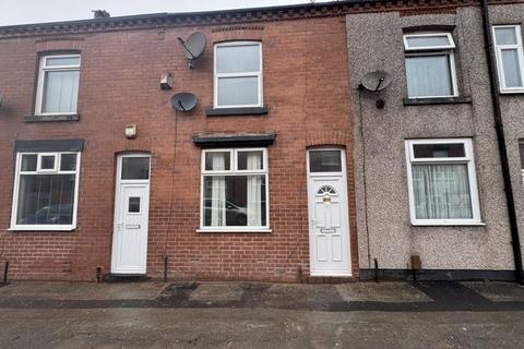 3 bedroom terraced house to rent, Annis Road, Deane