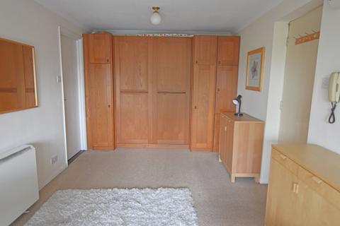 Studio to rent, Castle Gardens, Nottingham