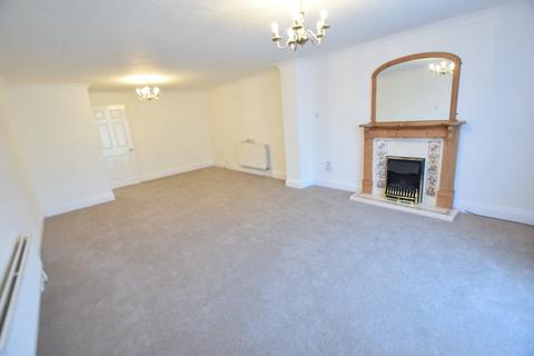 5 bedroom detached house to rent - Lowther Road, Bournemouth