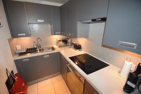 2 bedroom apartment to rent, Burton Place, Castlefield, Manchester M15 4LR