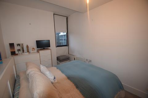 2 bedroom apartment to rent, Burton Place, Castlefield, Manchester M15 4LR