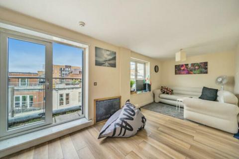 2 bedroom apartment to rent, Lower Canal Walk, Oceana Boulevard, Southampton